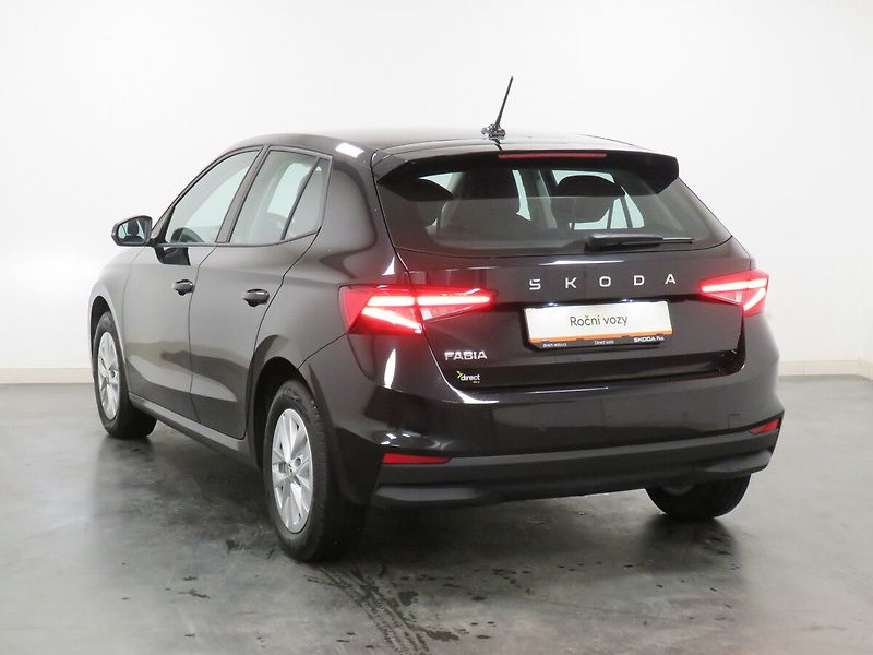 Škoda Fabia - fotka 7 z 23
