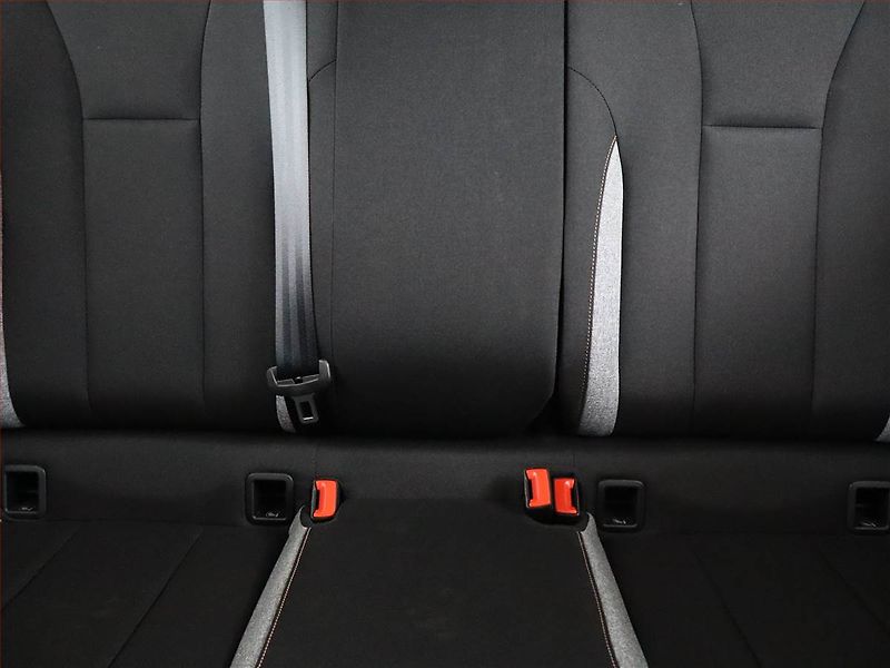 Škoda Kamiq (2025) Selection 1.0 TSI - fotka 8 z 18