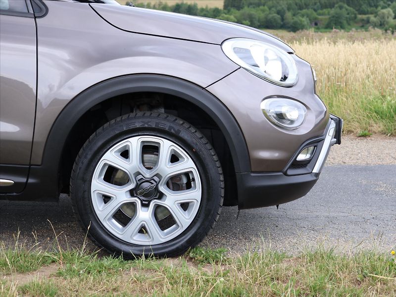 Fiat 500X 2,0 MJet 103kW 4x4 Aut.klima - fotka 28 z 35