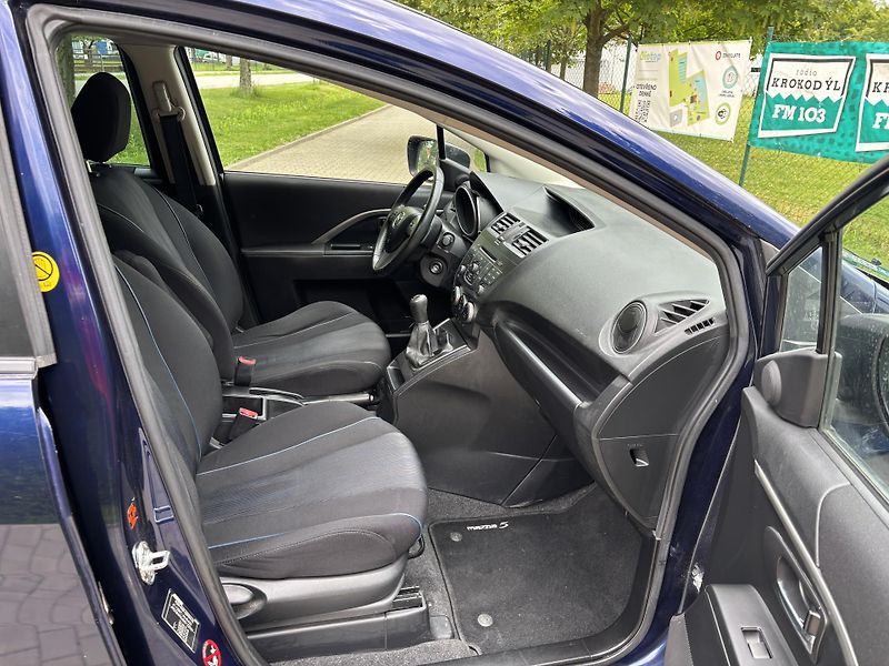 Mazda 5 2.0 Center-Line - fotka 19 z 29