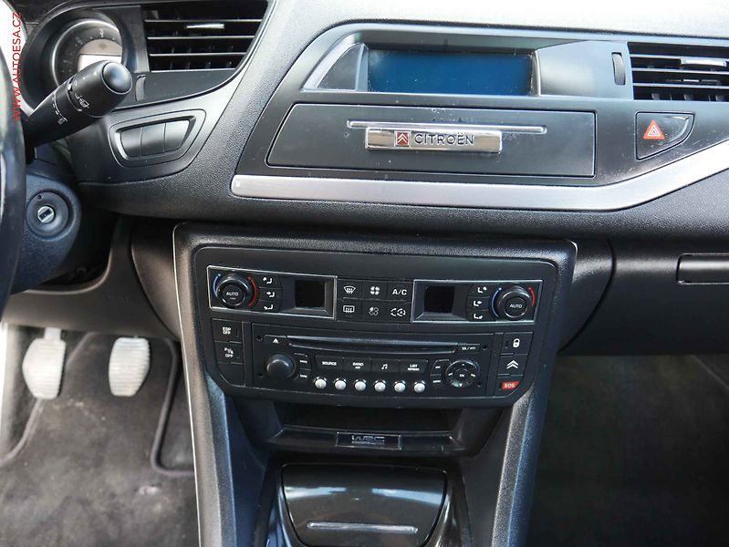 Citroën C5 (2012) 2.0 HDi, AC, kožený in. - fotka 11 z 19
