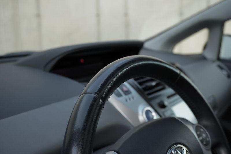 Toyota Prius 1.8 HYBRID 7míst - fotka 29 z 34