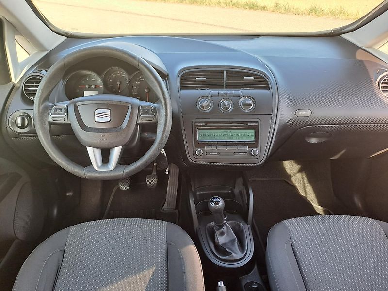 Seat Altea (2011) 1.2 TSi PĚKNÝ STAV, TAŽNÉ - fotka 17 z 29