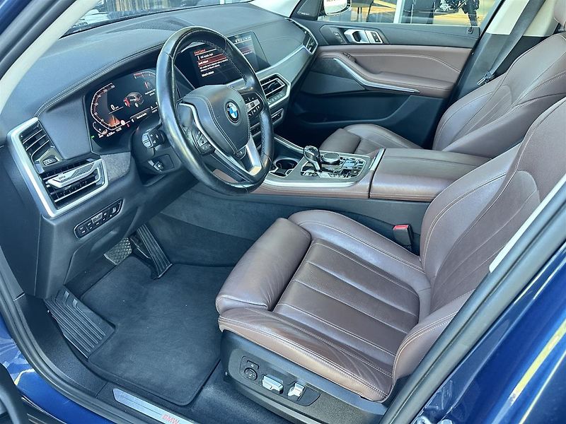 BMW X5 xDrive30d - fotka 5 z 16