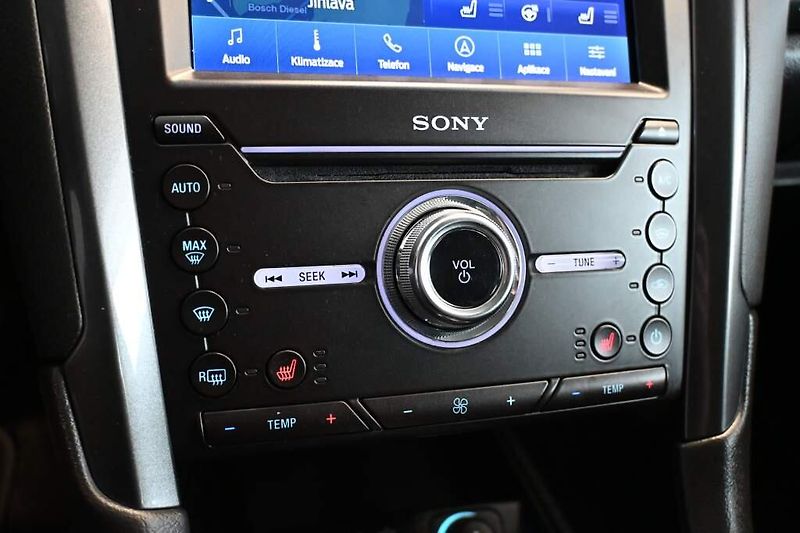 Ford Mondeo (2022) 2.0 LED SONY ACC Tažné 8AT ECO - fotka 16 z 35