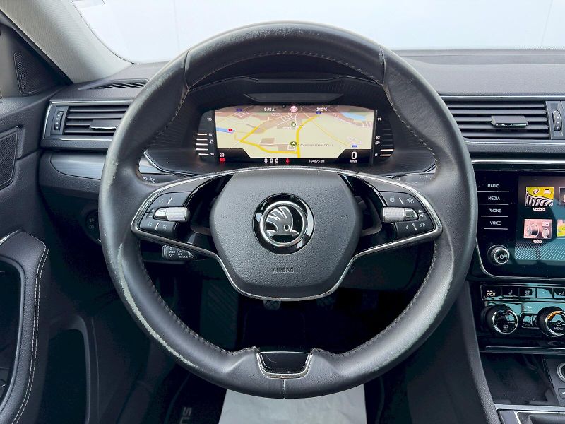 Škoda Superb (2023) 2.0 TDI 110kW Style Matrix Man - fotka 7 z 34