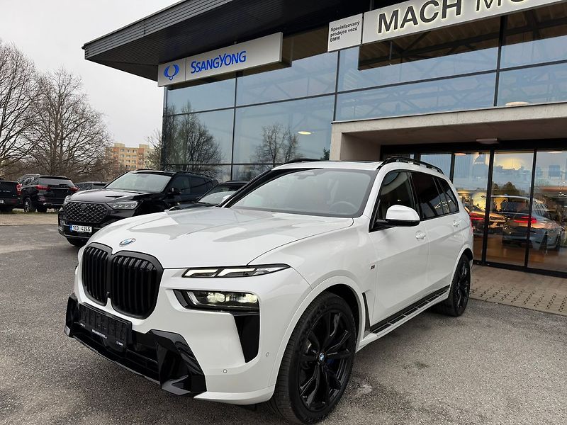 BMW X7 40xd Nezávislé T., N.Náprava - fotka 2 z 18