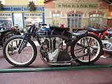 Rekordní motocykl Peugeot 515 Musée de l'Aventure Peugeot v Sochaux.