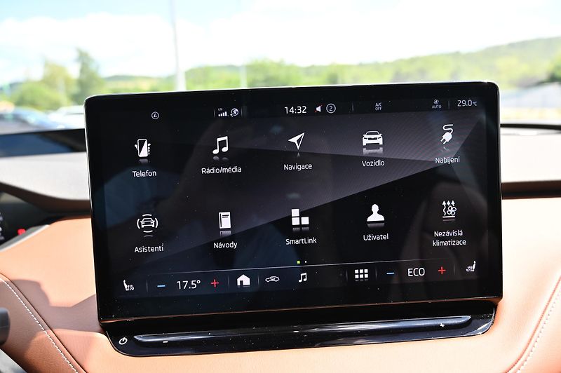 Škoda Enyaq iV / 82kWh / SoH 96,7/   DPH  - fotka 15 z 44