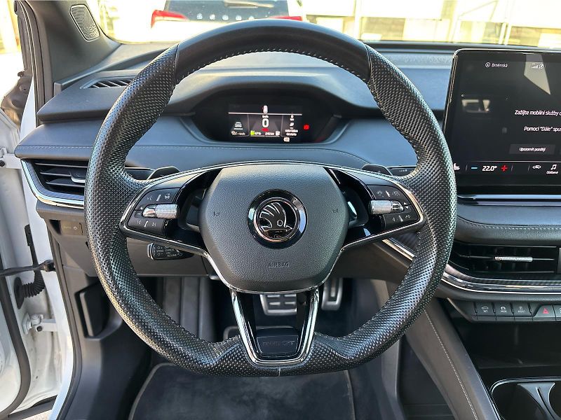 Škoda Enyaq iV 80 150 kW 82 kWh SOH 88% TČ - fotka 15 z 30