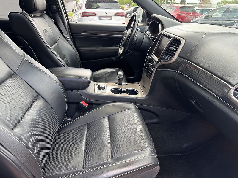 Jeep Grand Cherokee (2014) 3.0CRD Navi Kůže Vzduch Pano - fotka 18 z 50