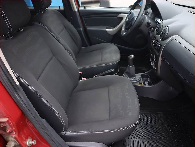 Dacia Sandero (2011) 1.6 MPI, Serv.kniha, nová STK - fotka 9 z 14