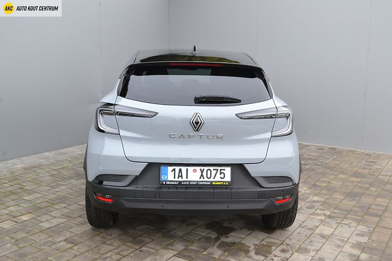 Renault Captur techno mild hybrid 140 - fotka 7 z 49