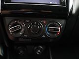 Suzuki Swift 1,2 DualJet 66kW Comfort 1.Maj - náhled 22