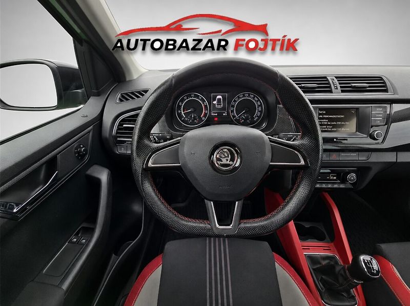Škoda Fabia (2016) 1.2 TSI Monte Carlo 66KW - fotka 14 z 23