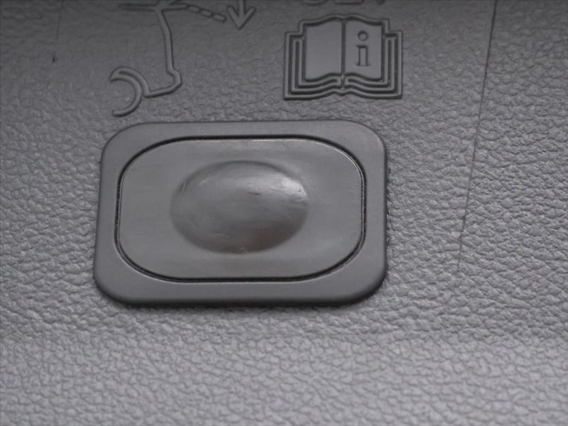 Ford Kuga 1,5 EcoBoost Titanium - fotka 11 z 39