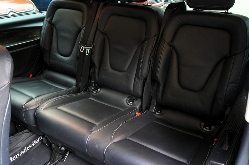 Mercedes-Benz Třídy V V250d XL 4Matic, ČR, 8 míst - fotka 27 z 32