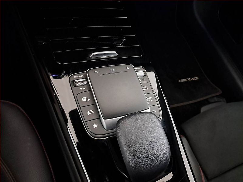 Mercedes-Benz Třídy A (2021) A 200 - fotka 17 z 20