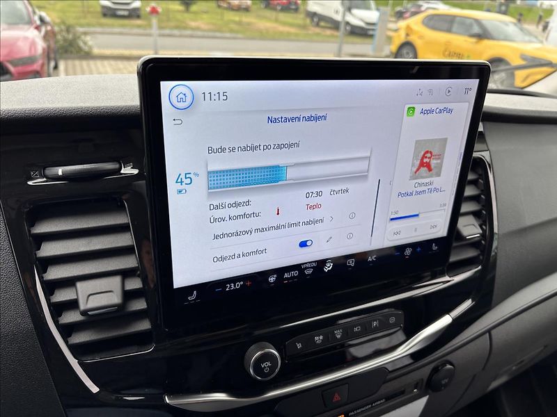 Ford Transit Trend L4 135kW 89kWh BEV - fotka 38 z 46