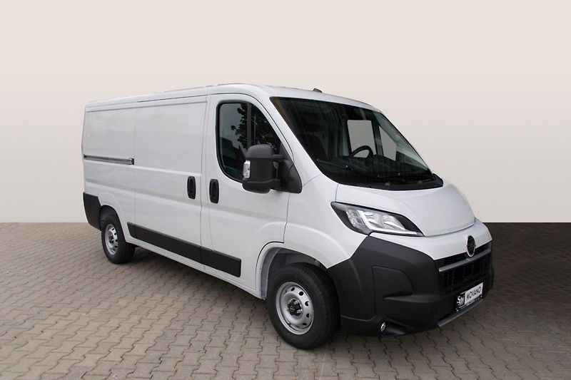 Opel Movano (2026) Van 3000 L2H1 2.2 CDTi 120k 6- - fotka 2 z 28