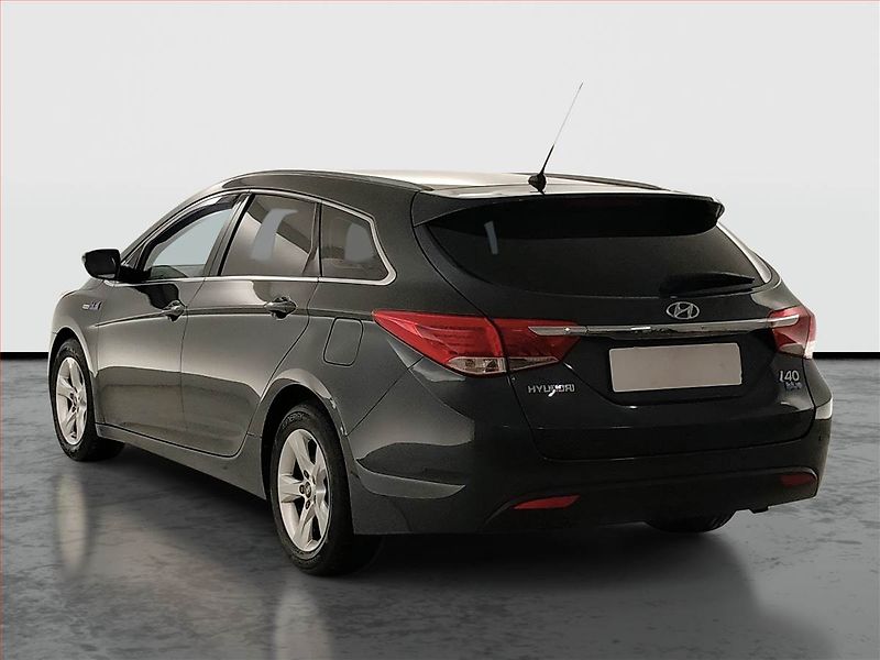Hyundai i40 (2012) 1.7 CRDI, Tempomat - fotka 4 z 24