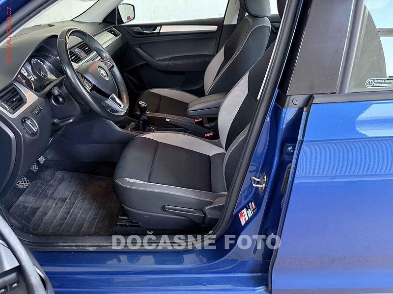 Škoda Rapid (2019) 1.0TSi, 2.maj,ČR - fotka 3 z 3