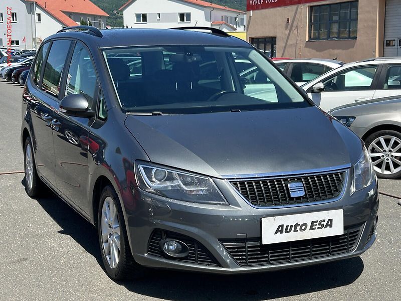 Seat Alhambra (2013) 2.0 TDi, Style, DSG, xenon - fotografie inzerátu