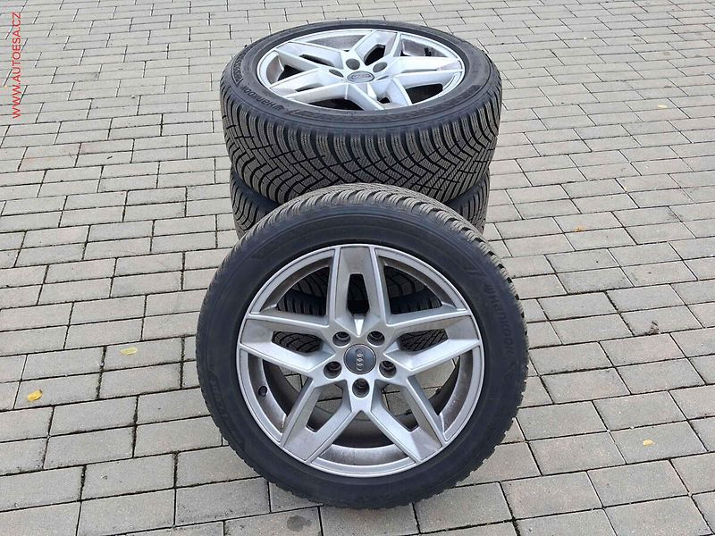 Audi A4 (2018) 2.0 TDi, AT, bixen, navi, - fotka 27 z 28