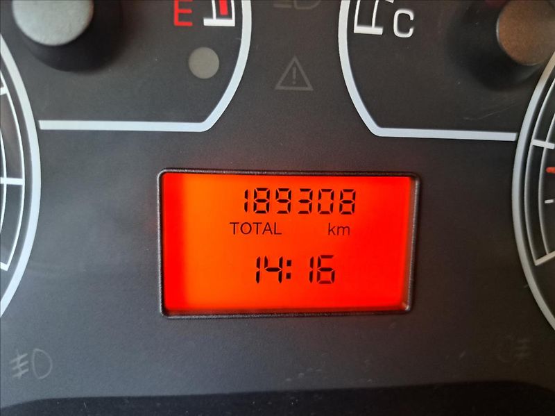 Fiat Punto 1,2 i - fotka 24 z 32
