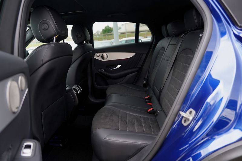 Mercedes-Benz GLC 300 de 4Matic Coupe AMG,ČR - fotka 31 z 45