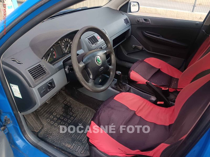 Škoda Fabia (2003) 1.2i, ČR, tažné, zmk.řazení - fotka 3 z 3