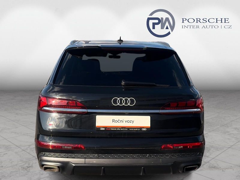 Audi Q7 (2024) 60 eTFSi 360kW - fotka 9 z 25