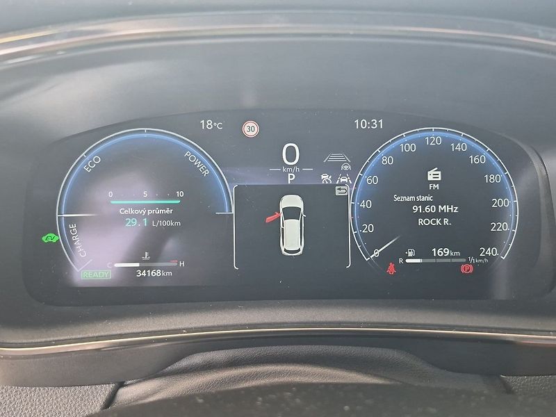 Toyota Corolla TS 1,8 HEV GR Sport Dynamic - fotka 17 z 27