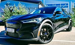 Ford Mustang Mach-E Long Range 360 kamera Tažné  - fotografie inzerátu