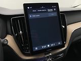 Volvo XC60 (2026) B5 AWD AUT DARK PLUS - náhled 42