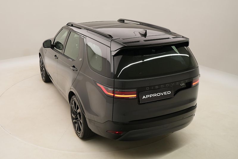 Land Rover Discovery D300 SE R-DYNAMIC AWD AUT - fotka 10 z 39