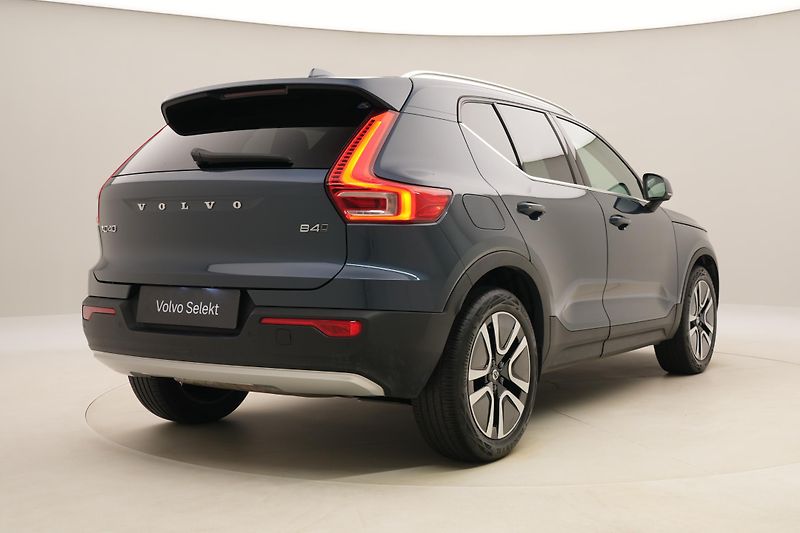 Volvo XC40 B4 AWD INSCRIPTION AUT CZ - fotka 12 z 42