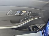 BMW Řada 3 320d xDrive M paket - náhled 13