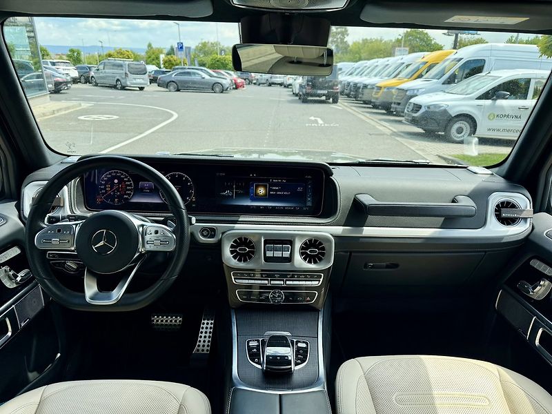 Mercedes-Benz Třídy G (2019) 500 - fotka 19 z 50