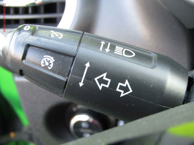 Opel Corsa (2014) 1.2i, ČR, Active, AC - fotka 12 z 21