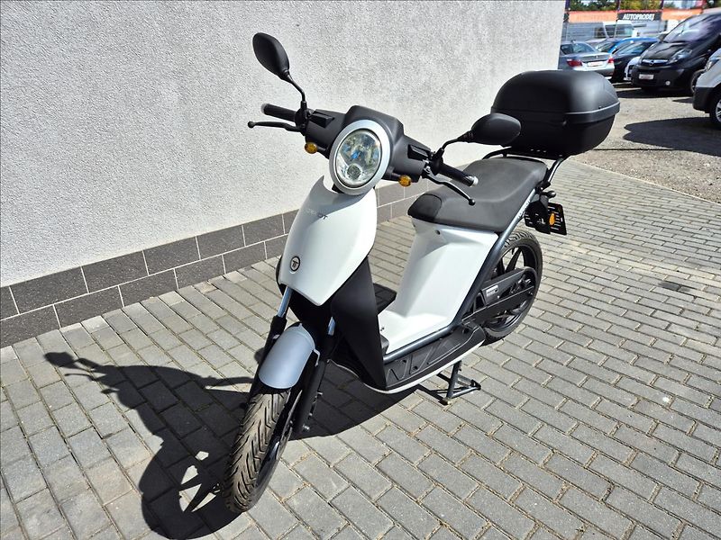 Ostatní Torrot Muvi elektrický   0,0 - fotka 1 z 16