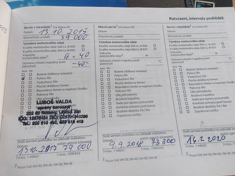 Opel Corsa 1,2i 59kW 93000km STK04/2028 - fotka 23 z 23