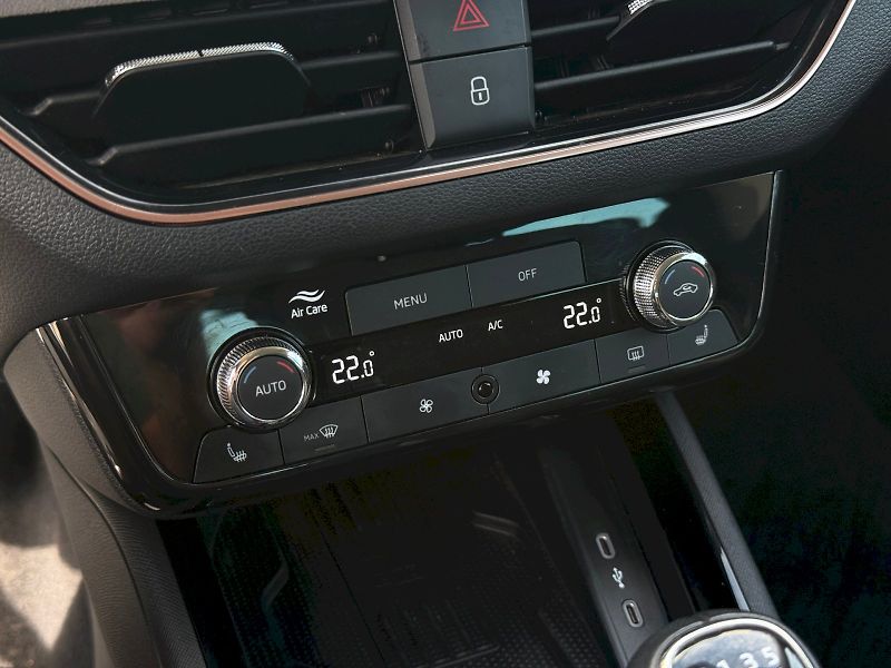 Škoda Scala (2025) 1.0 TSI 85 kW TopSelection - fotka 12 z 22