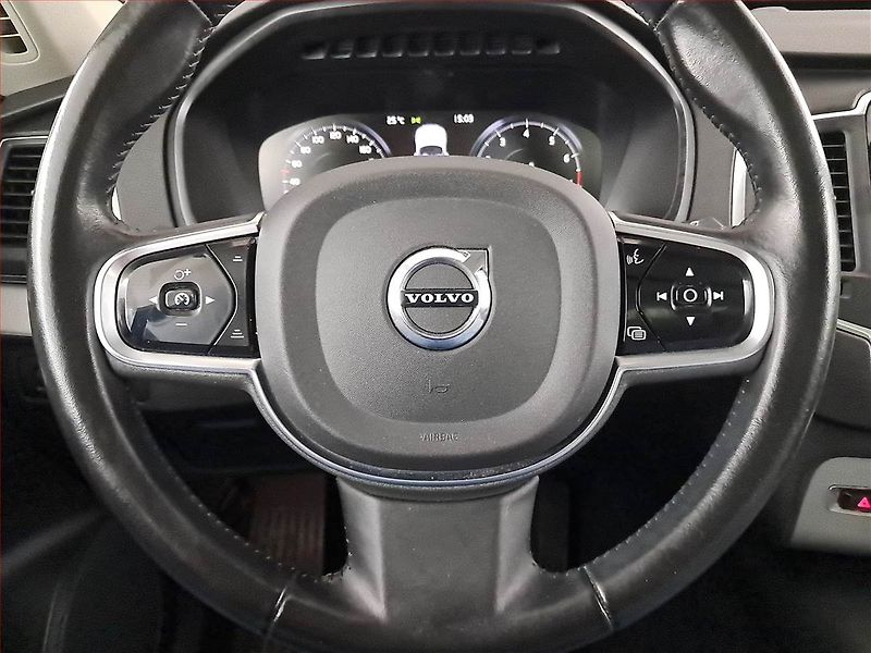 Volvo XC90 (2020) B5 AWD - fotka 22 z 24