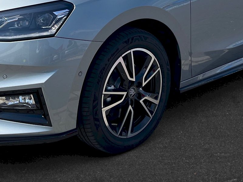Škoda Fabia (2026) Monte Carlo 1.0 TSI DSG - fotka 11 z 32
