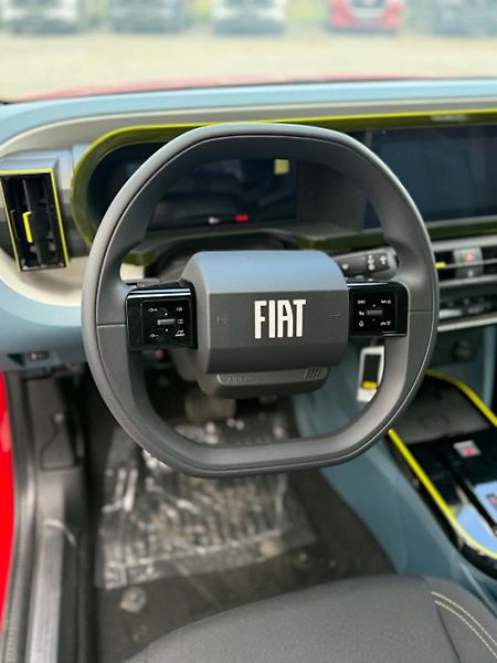 Fiat Grande Panda Fiat Grande Panda Icon - fotka 8 z 9
