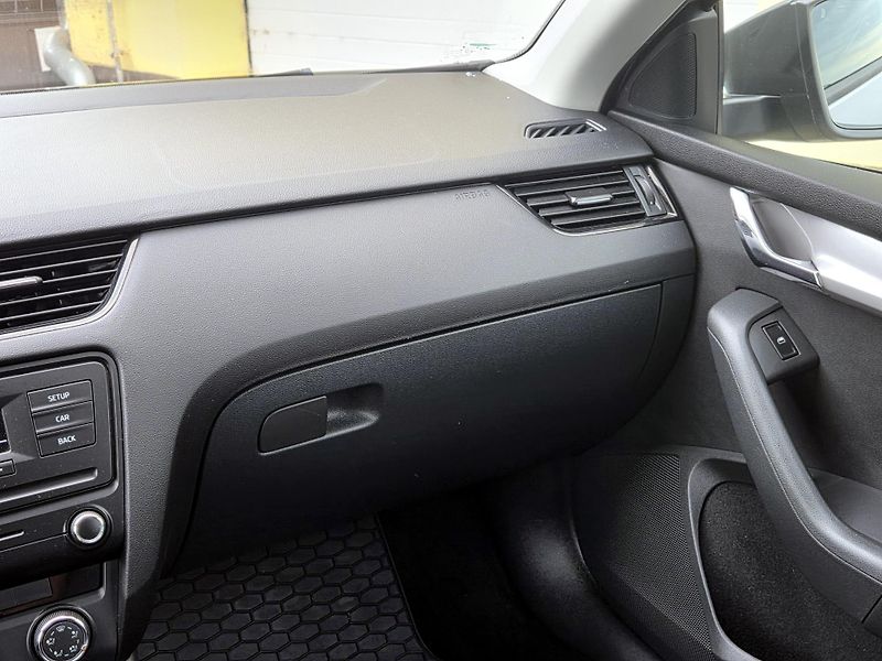 Škoda Octavia 1,2 TSi PO ROZVODECH, 1.maj - fotka 29 z 41