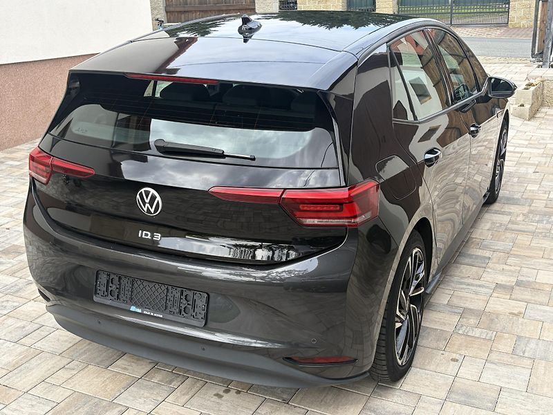 Volkswagen ID.3 (2020) PRO 62kwh, 150kw - fotka 3 z 13