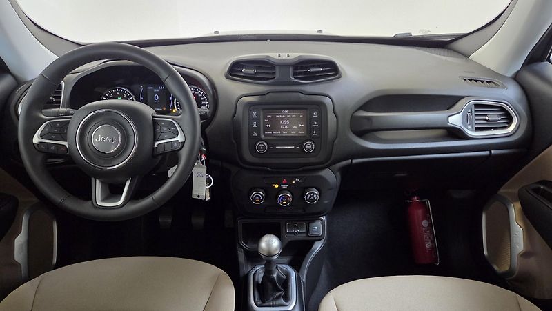 Jeep Renegade - fotka 6 z 6