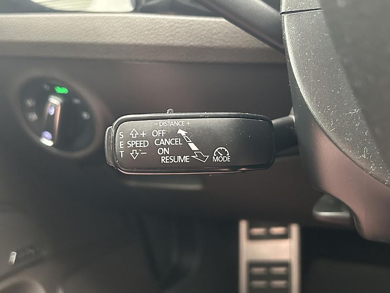 Škoda Superb 2.0 TDI L&K - fotka 18 z 29